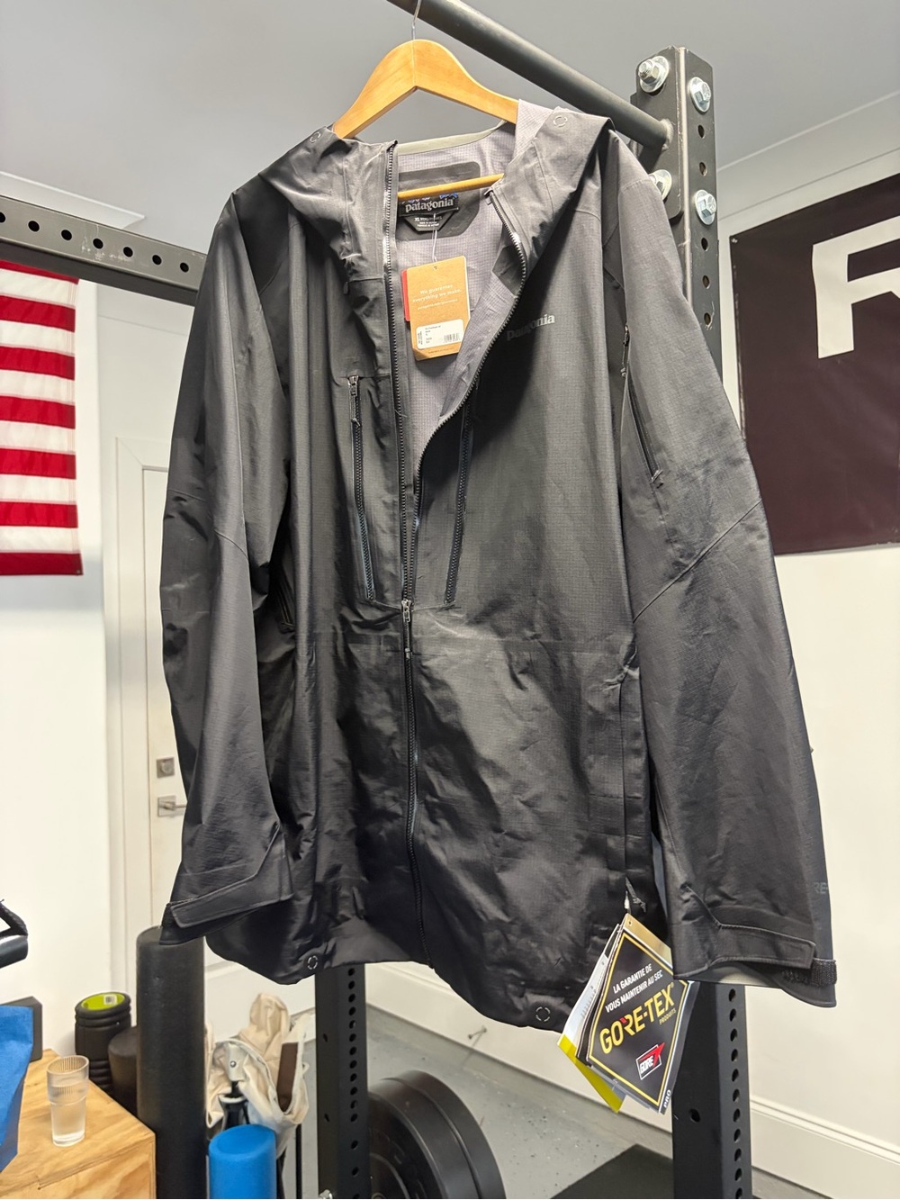 Patagonia Powslayer Men's Black Waterproof Gore‑Tex Hooded Jacket